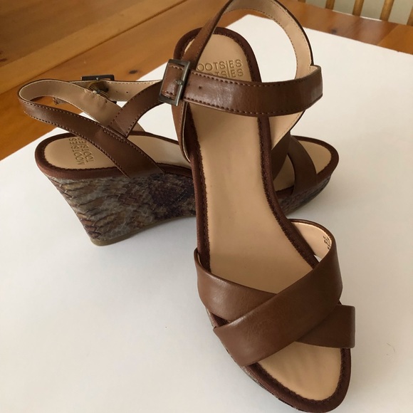 Mootsies Tootsies Shoes - Mootsies Tootsies Reptile Wedge Heels Shoes Sandal